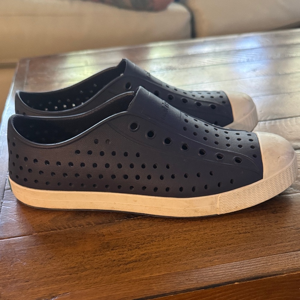 Navy Blue Natives
